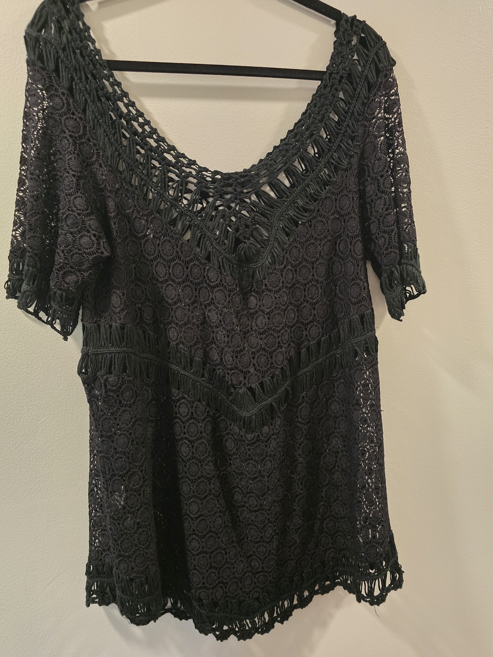 Women’s Black Crochet Lace Short Sleeve Top
